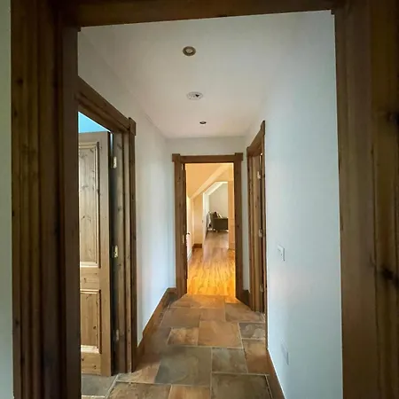 Willowbrook Apartment, Annascaul, Dingle Peninsula *