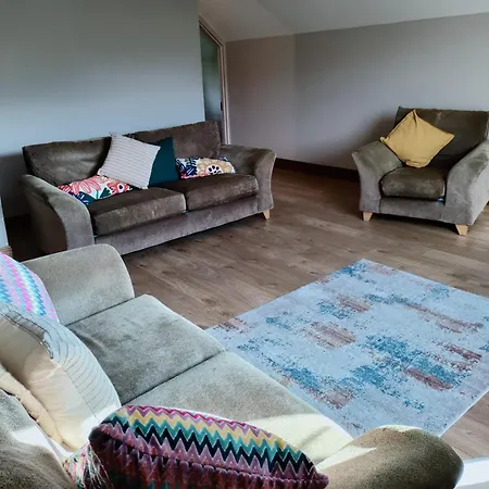 Willowbrook Apartment, Annascaul, Dingle Peninsula * Annascaul